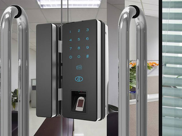 铁山港24小时上门开锁公司