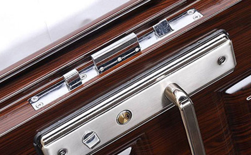 铁山港24小时上门开锁公司