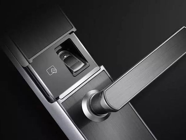 铁山港24小时上门开锁公司